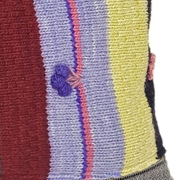 The Bobble Throw Pillow - Picture 5 of 11